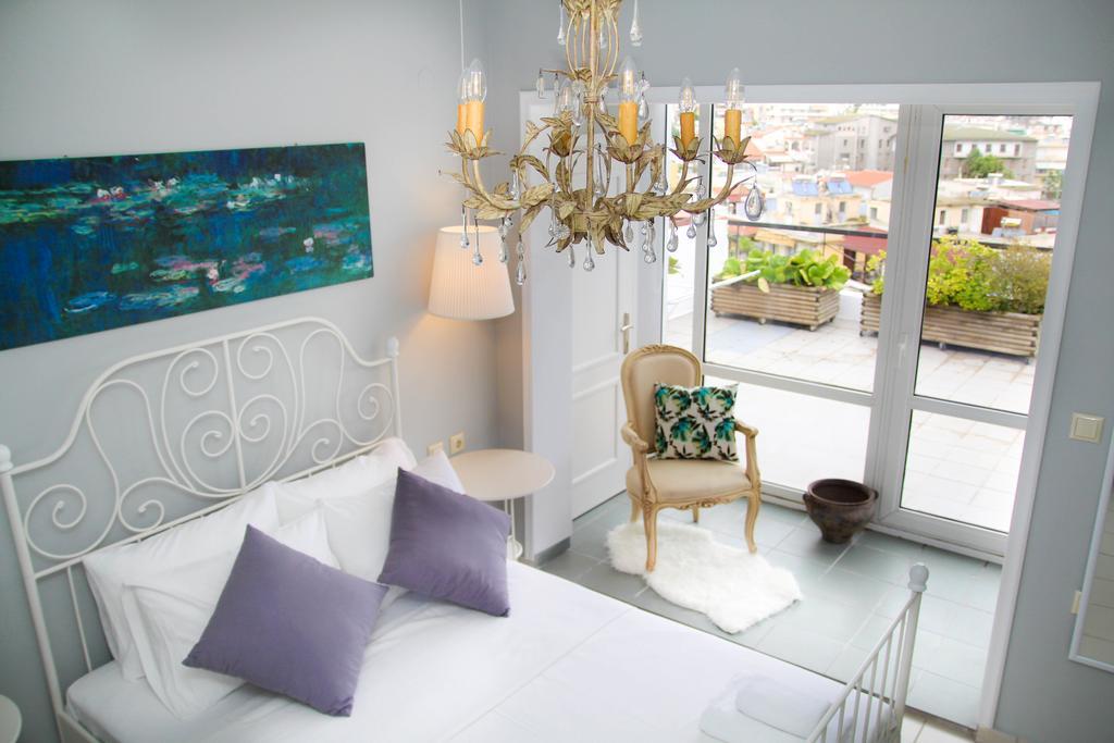 Port View Suites Kavala Exterior foto