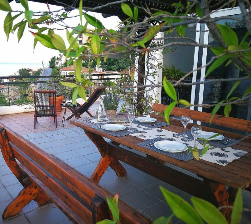 Port View Suites Kavala Exterior foto